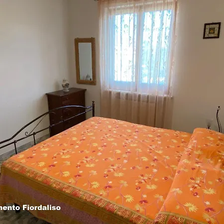 I Fiori Di Pietra Aparthotel