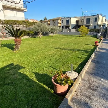 Apartahotel I Fiori Di Pietra *
