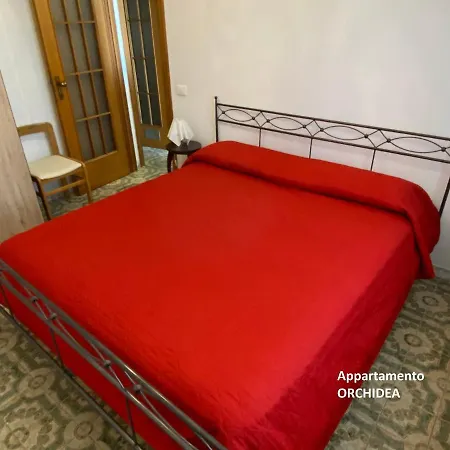 Apartahotel I Fiori Di Pietra *
