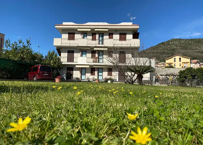 I Fiori Di Pietra Pietra Ligure